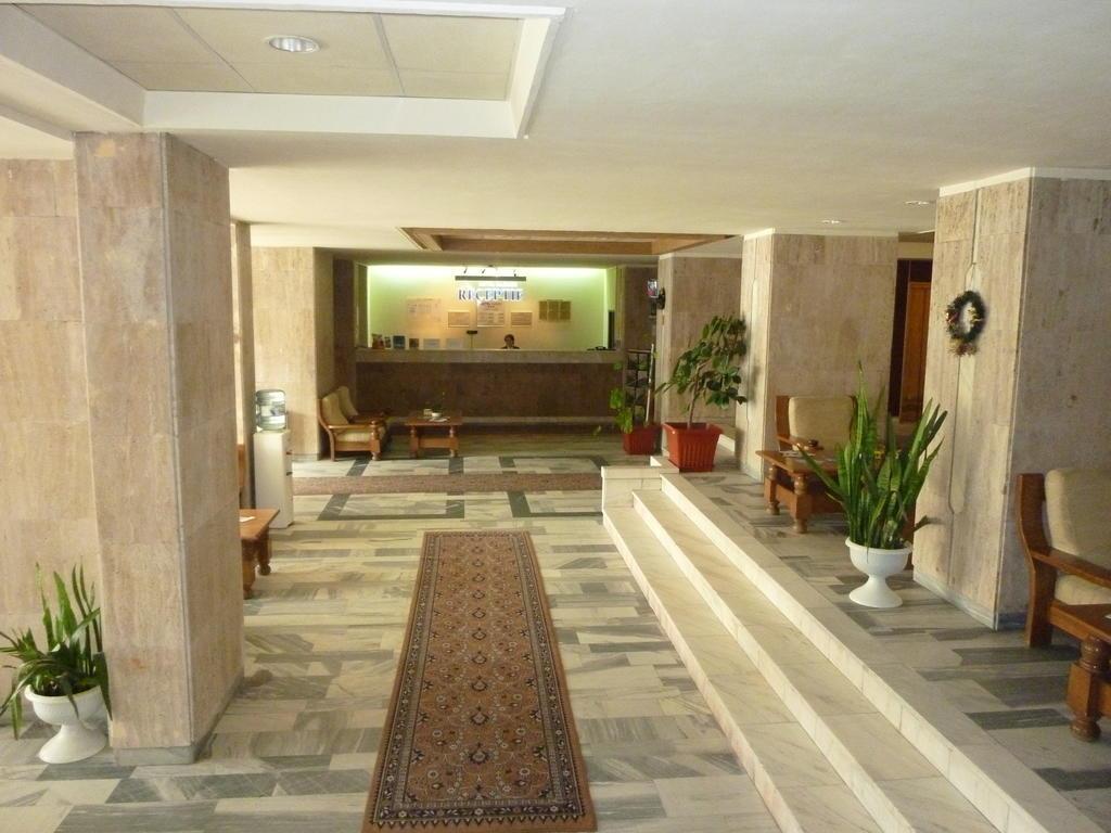 Hotel Sarmis Deva Exterior foto